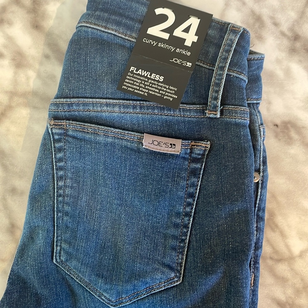 Joe’s Curvy Skinny Ankle Jeans - NWT